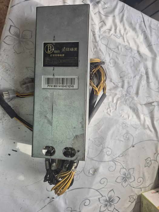 Блок питания 1600 w