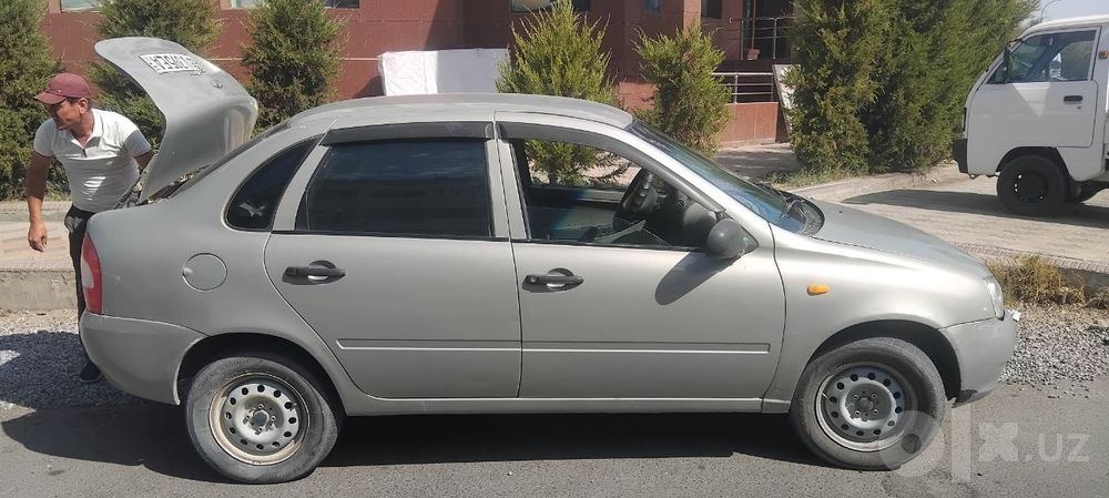 Lada kalina sotiladi