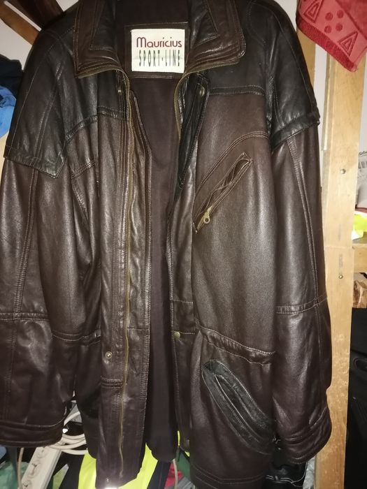 Haina din piele 56