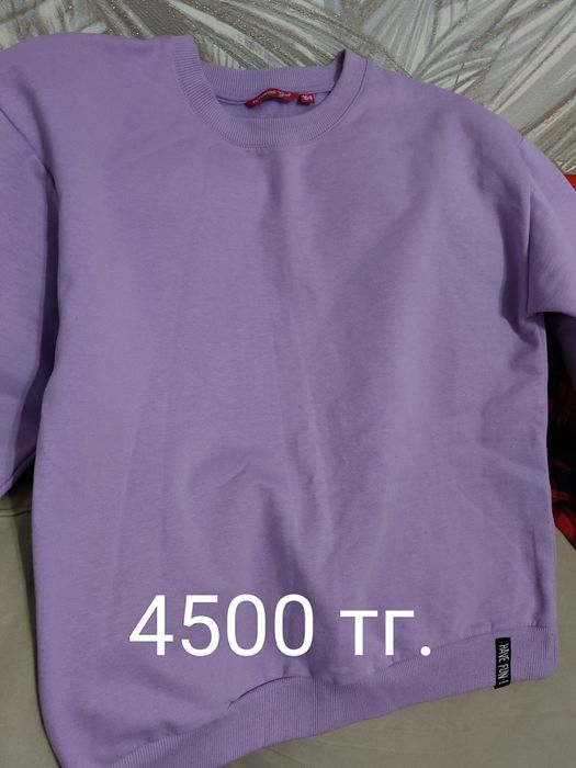 Продам новые толстовки на девочку