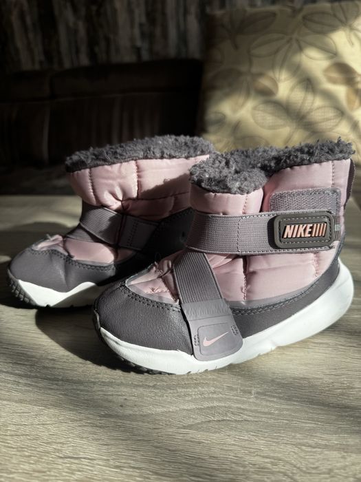 Детски апрески Niке, 28 номер