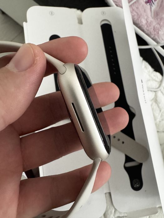 Apple Watch 8 45MM ca nou 100% baterie plus factura !