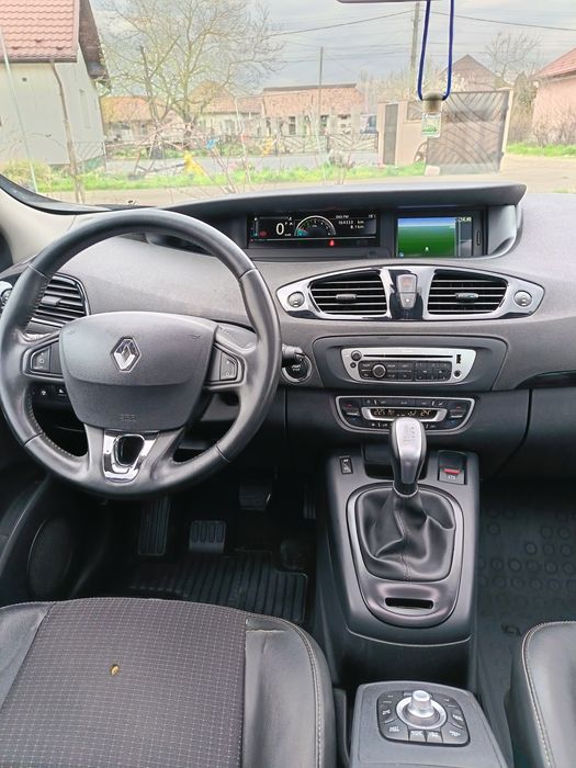 Renault Grand Scenic 2014 1.5 DCI 110 CP Automată Recent Adusă