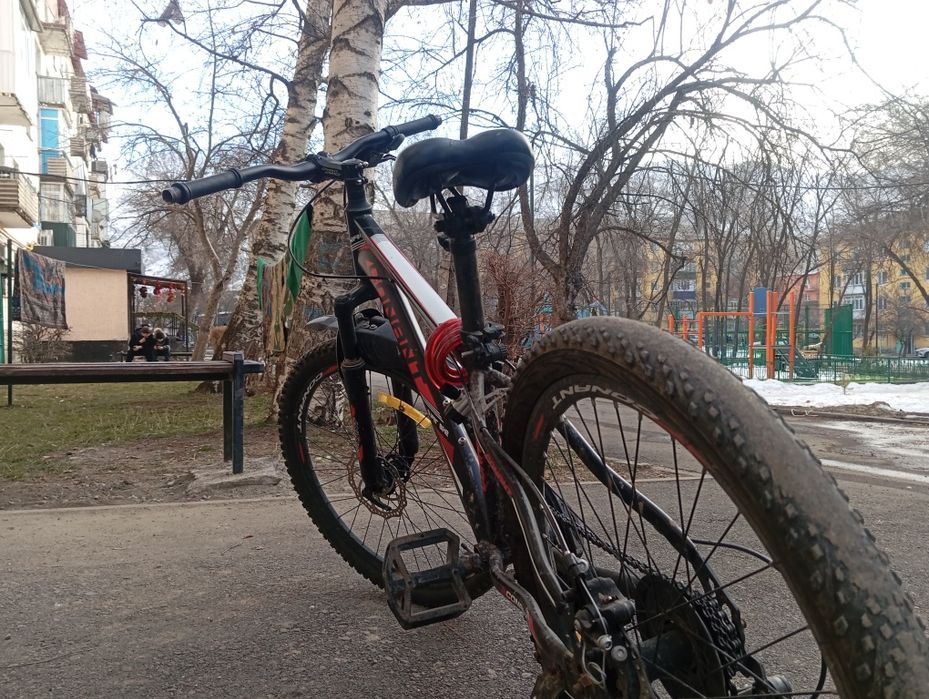 Продам велик срочно