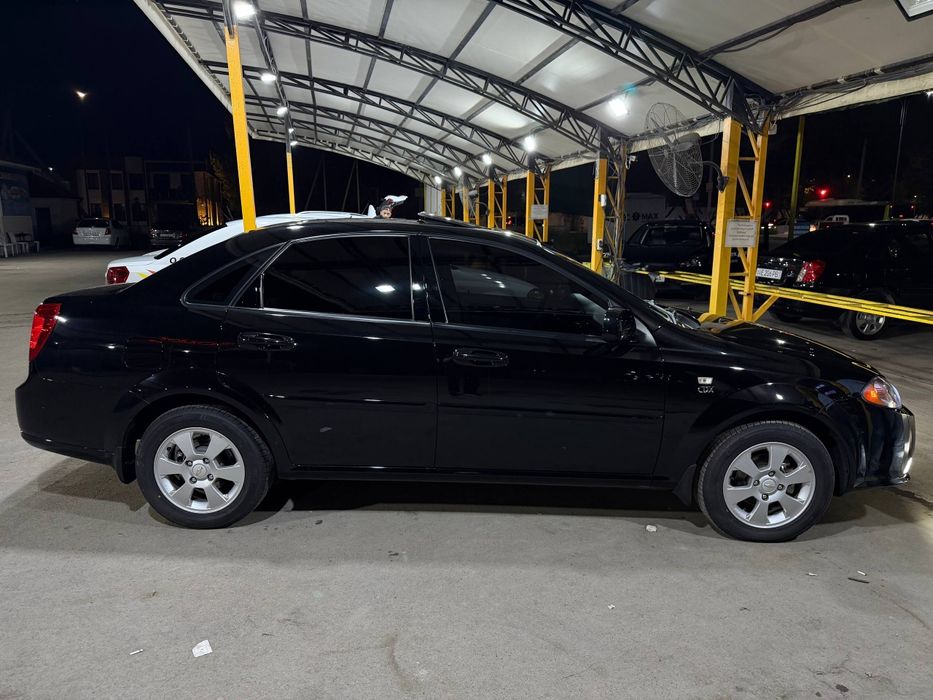 Chevrolet Gentra 3-Poz Avtomat Full Qora Navarot Kreditga 400$ bilan !