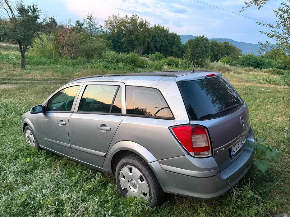 Vând Opel Astra h