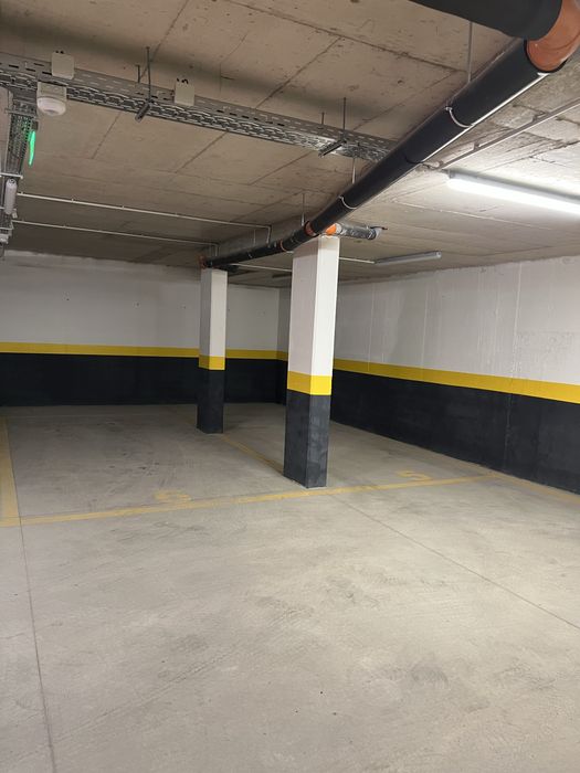 Дава се под наем Гараж / Паркомясто в София, Кръстова вада - 18 кв.м за 102 € - Снимка #2