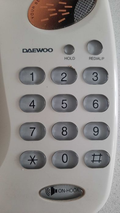 Кнопочные телефоны с трубкой