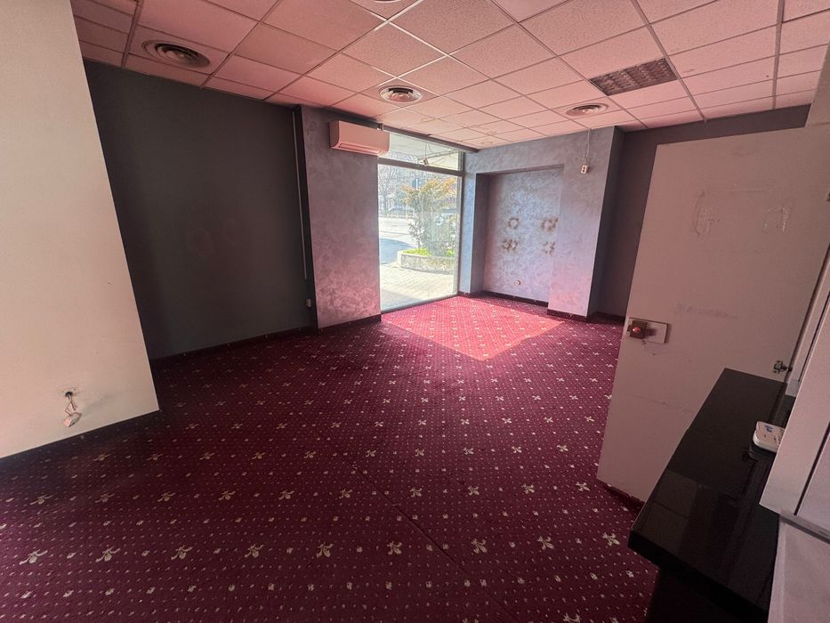 Spatiu comercial 80 mp Piata Brotacei Constanta