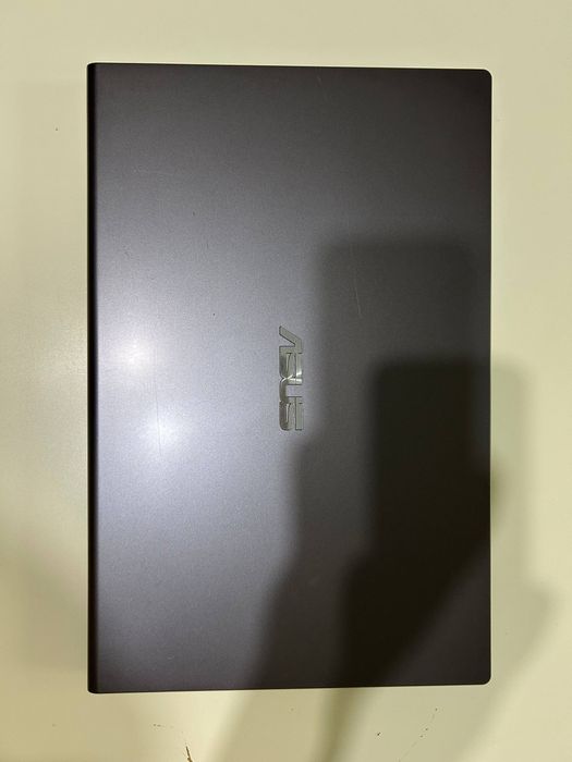 Asus Vivobook 15.6