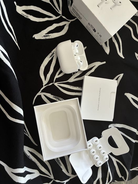 Vând AirPods Pro 3