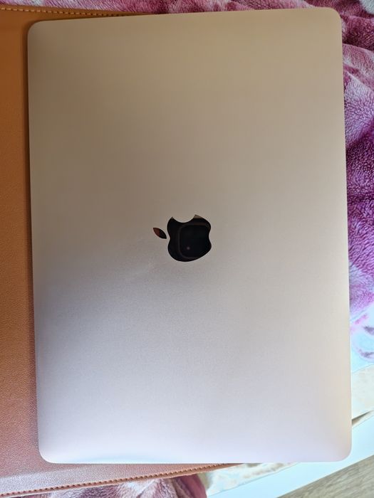 Macbook air M1 8gb 256gb
