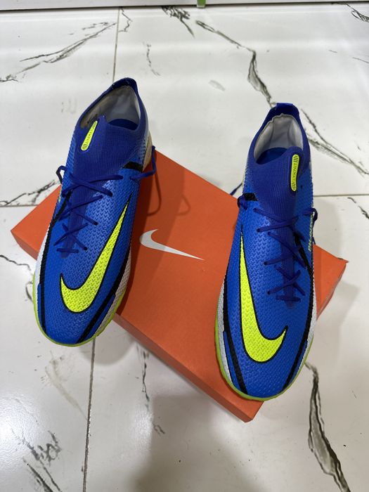 Сороконожка Buts