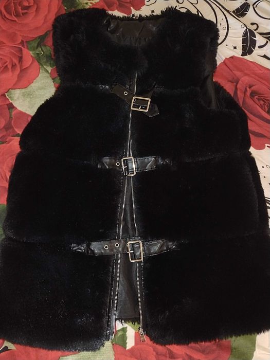 Дамски пухкав елек