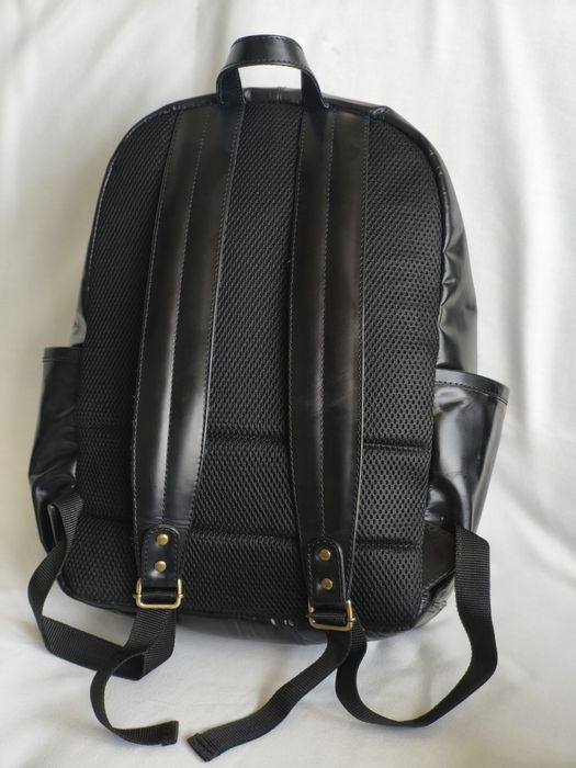 Голяма раница естествена кожа