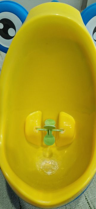 Продам писсуар горшок для мальчиков