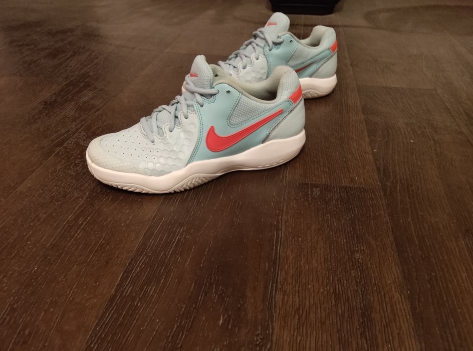 Оригинални маратонки Nike Air Zoom Resistance