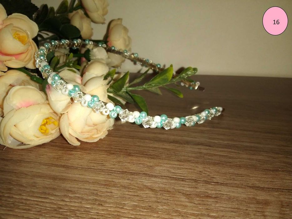 Диадеми с перли 4 €