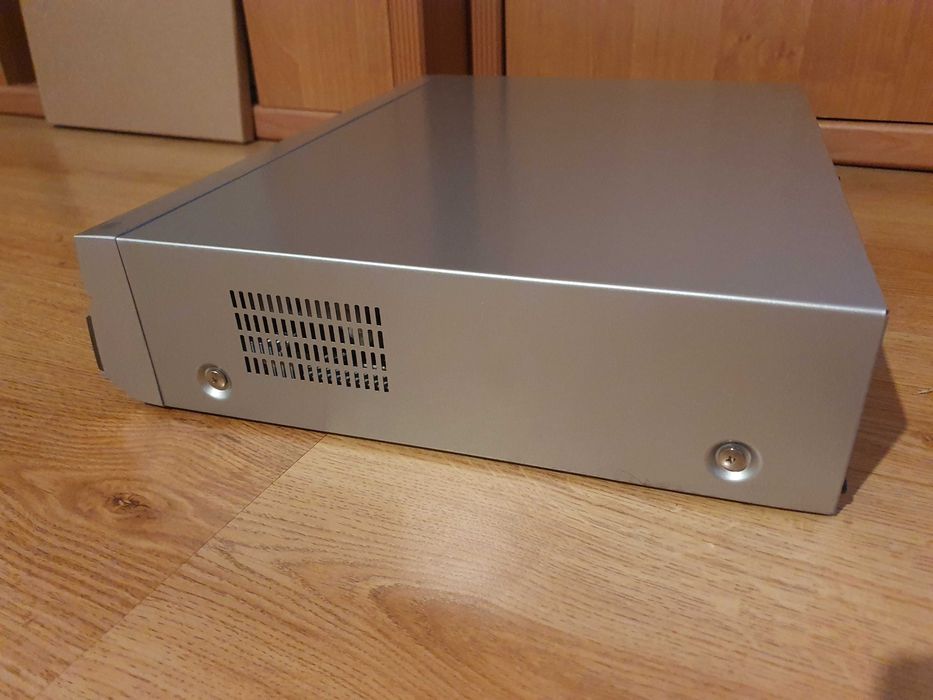 Panasonic DMR-ES30V VHS-DVD recorder