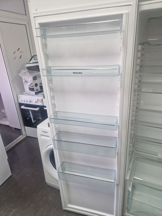 Хладилник Miele 393 литра