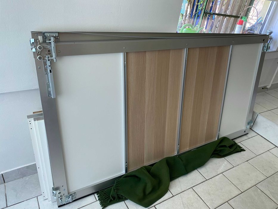 Dulap Ikea Pax cu usi glisante