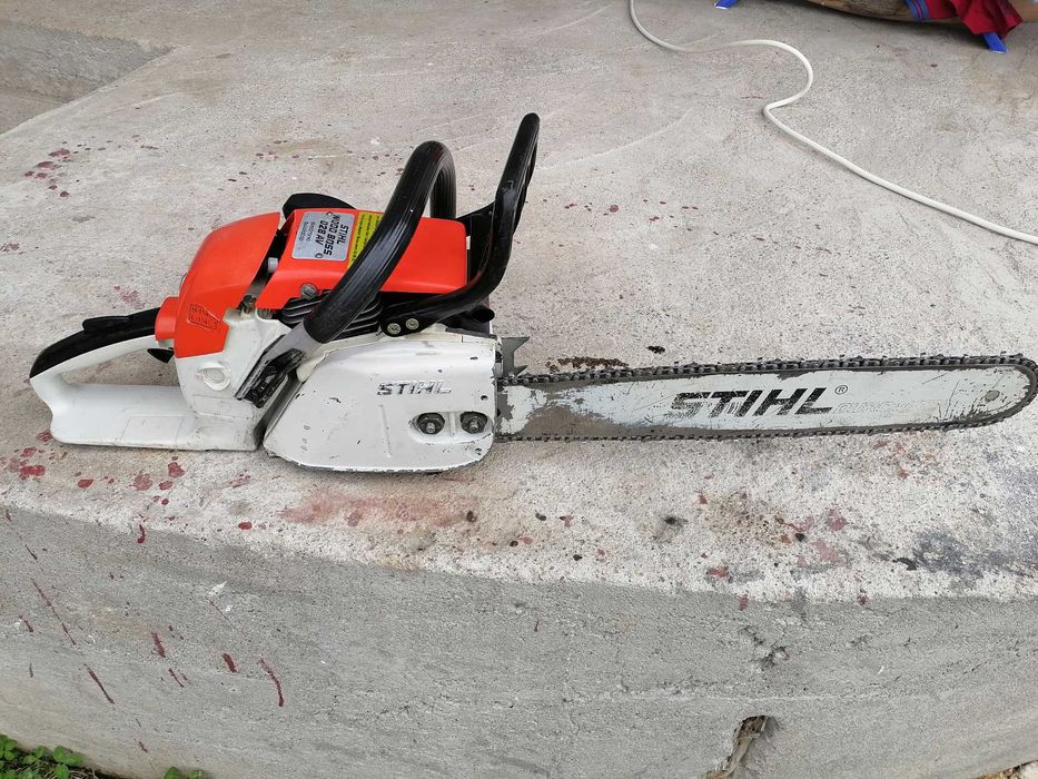 Vând drujbă sthil 028 wood boss