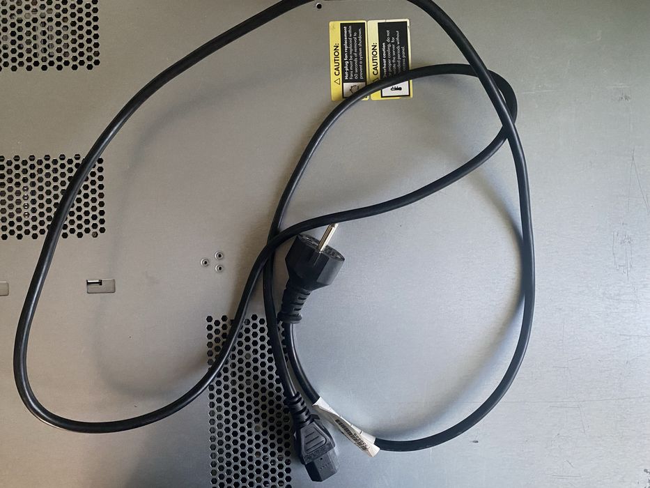 Server Hp ProLiant DL360e G8