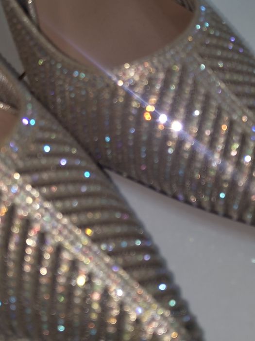 Вечерние туфли сатылады