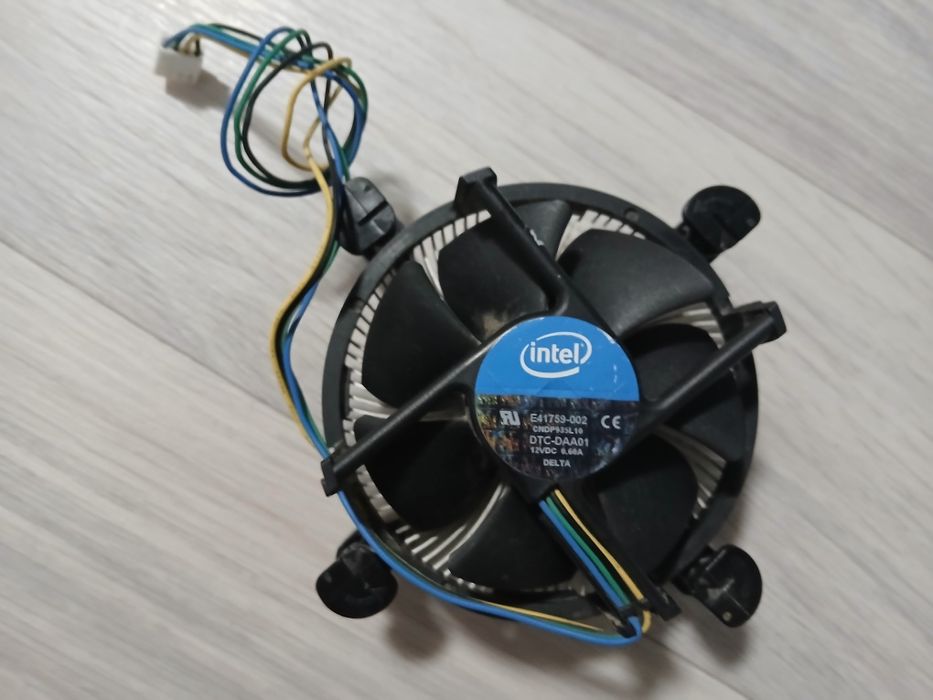 Кулер центрального процессора