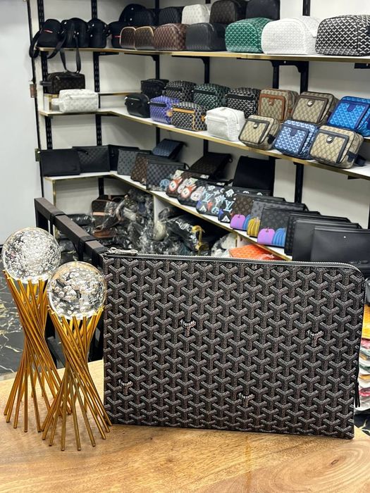 Мъжка чанта клъч Goyard