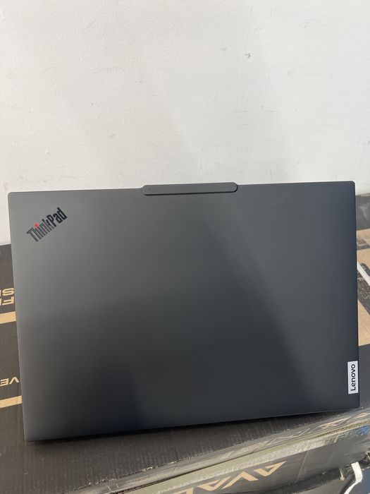 Lenovo thinkpad T16 Gen 3