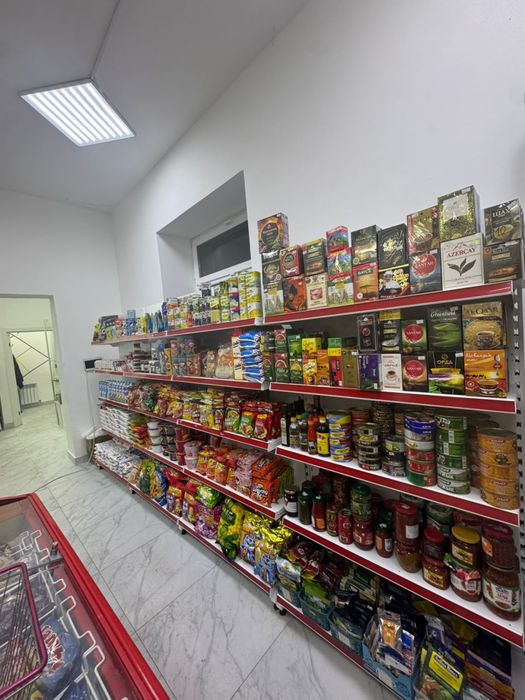 Продам стеллажи для магазина