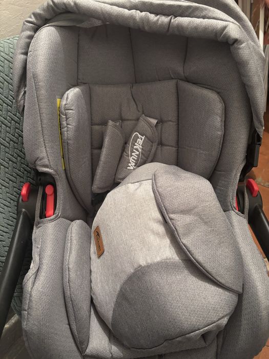 Автокресло новая продается