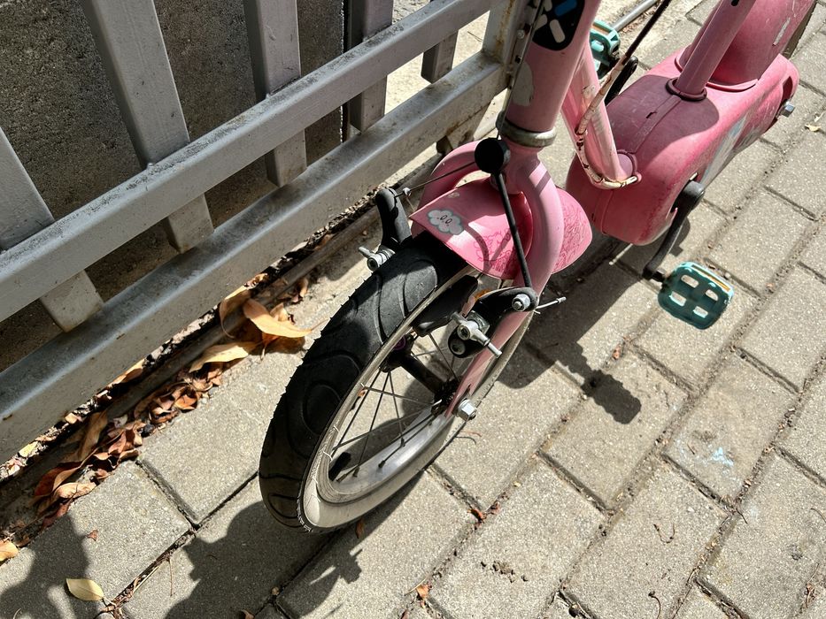Bicicleta copiii 3-5 ani stare uzata cu tot cu roti ajutatoare