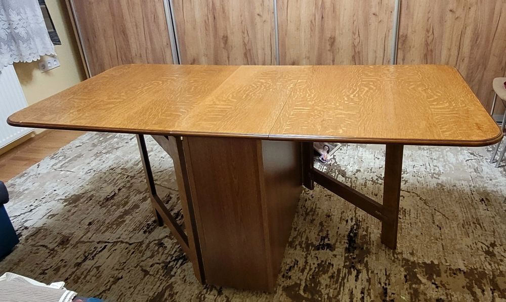 Masa extensibila cu role