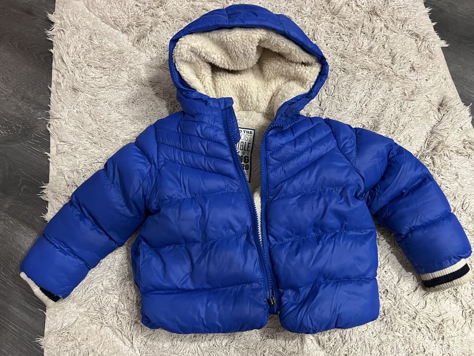 Топло якенце за момче 24м- 20 лв