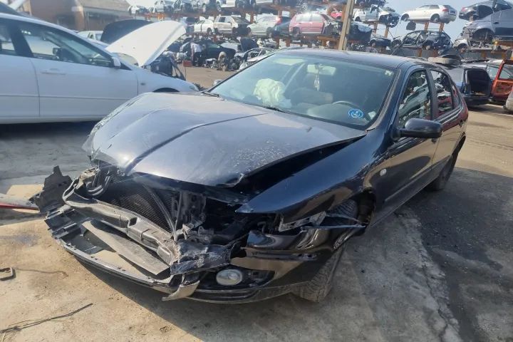 panou comanda clima maneta semanlizare stergatoare tulumba frana timonerie Seat Leon 1M motor 1.6 benzina AZD  dezmembrez