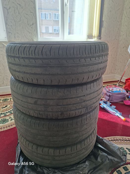 Летние шины для машины.