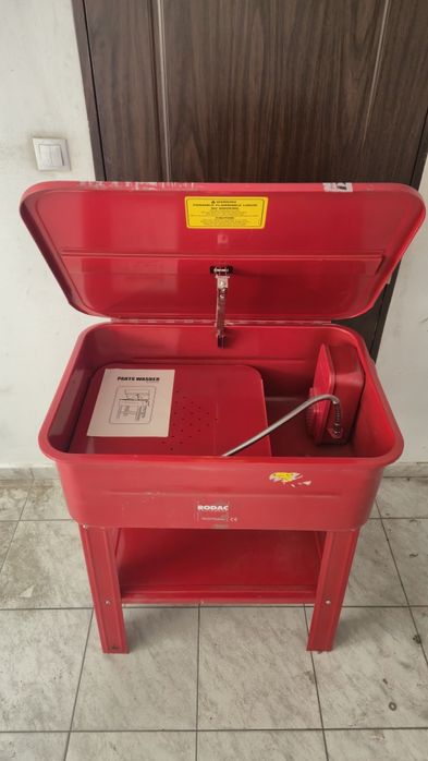 Masina se spalat  piese si presa hidraulica