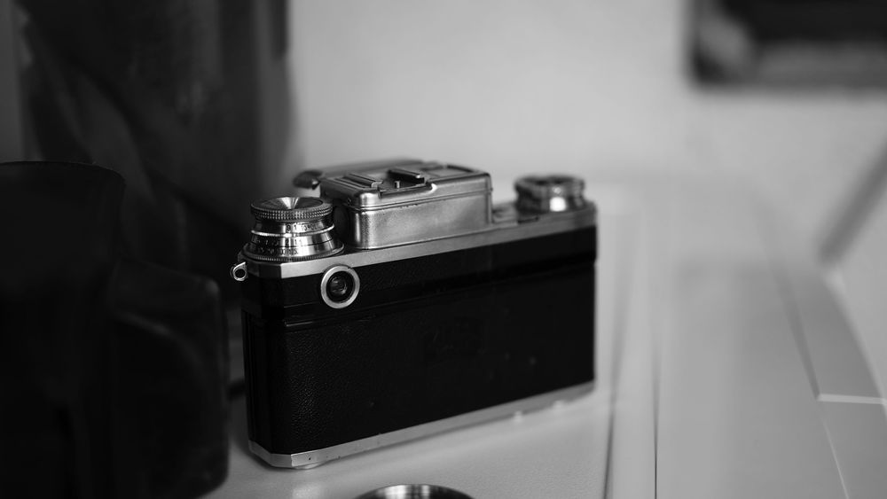 Vitange Zeiss Ikon Contax IIIa Sonnar 50mm f/1.5