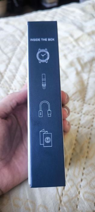 Смарт часовник motorola moto watch 100
