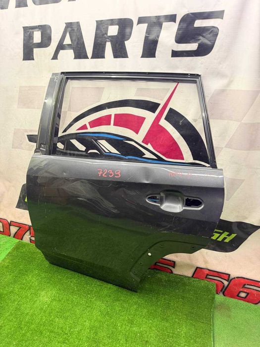 Usa stanga spate mic defect conform poze Toyota RAV 4 V (XA50)