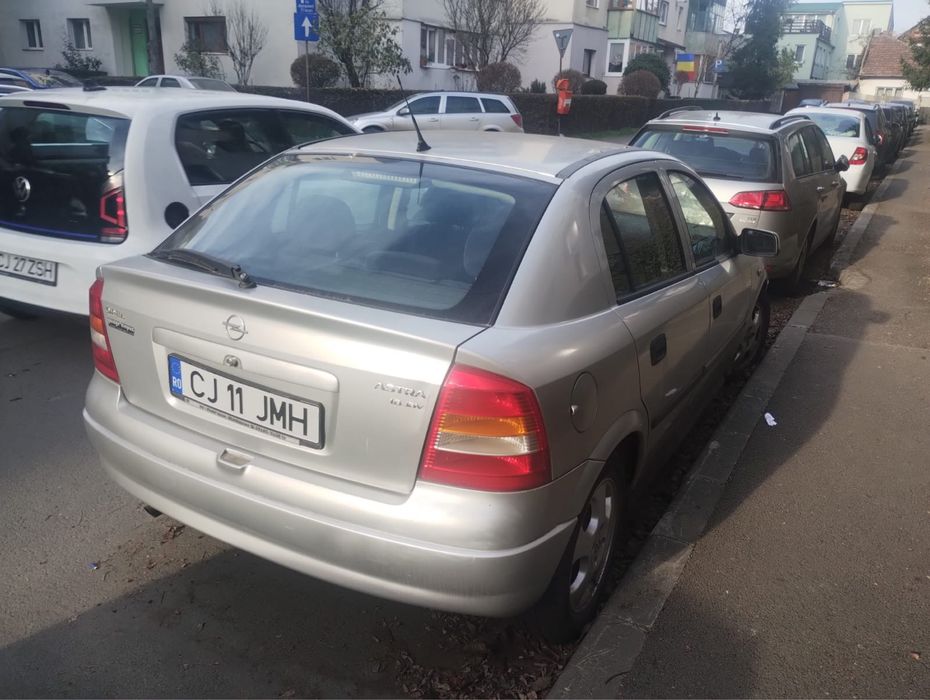 Vand Opel Astra 2001