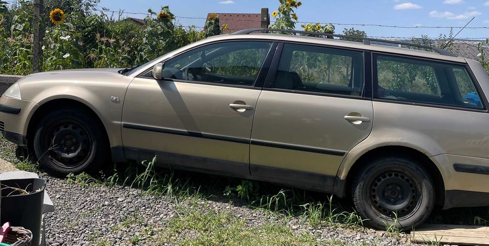 Volkswagen Passat 1.9, 101 CP