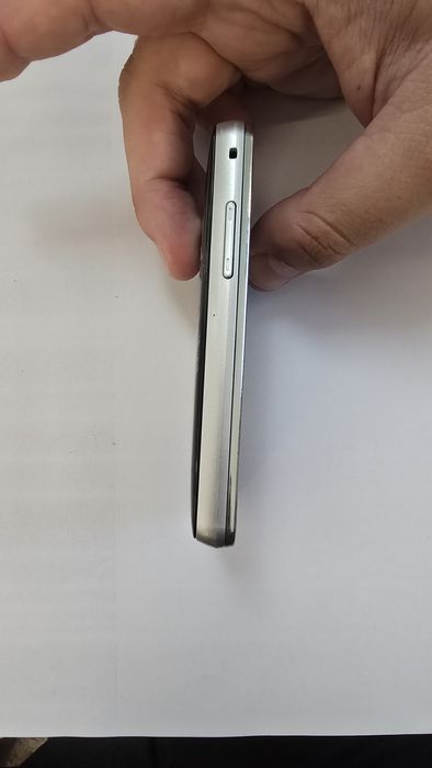 Samsung S5260 Star II Red Bull Edition