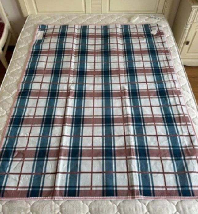 электрический матрас
Нельзя стирать
Тип питания: сеть 220 В
Максимальн