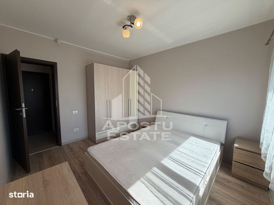 Apartament cu 3 camere de vânzare ,terasă mare, Dumbravita — fotografia 1
