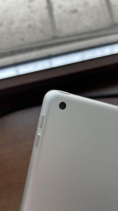 прода. iPad 5  32GB