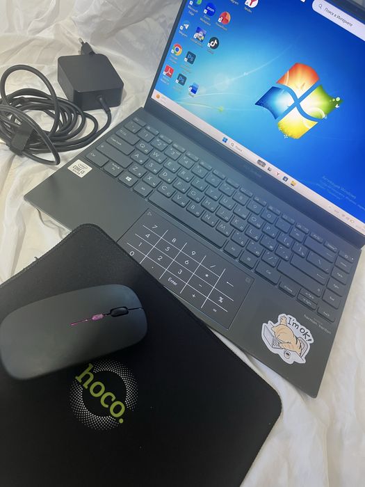 Asus Zeenbook win 14
