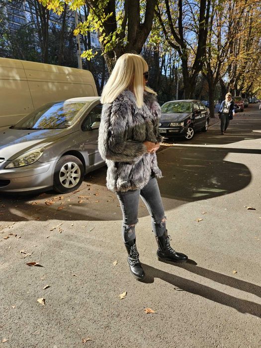 Две пухени палтенца по 100 лв за брой